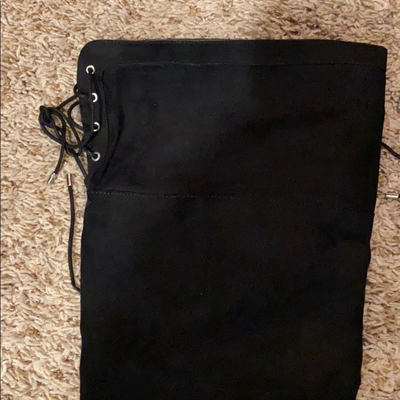 JustFab Bellavance Boots - Picture 6 of 11